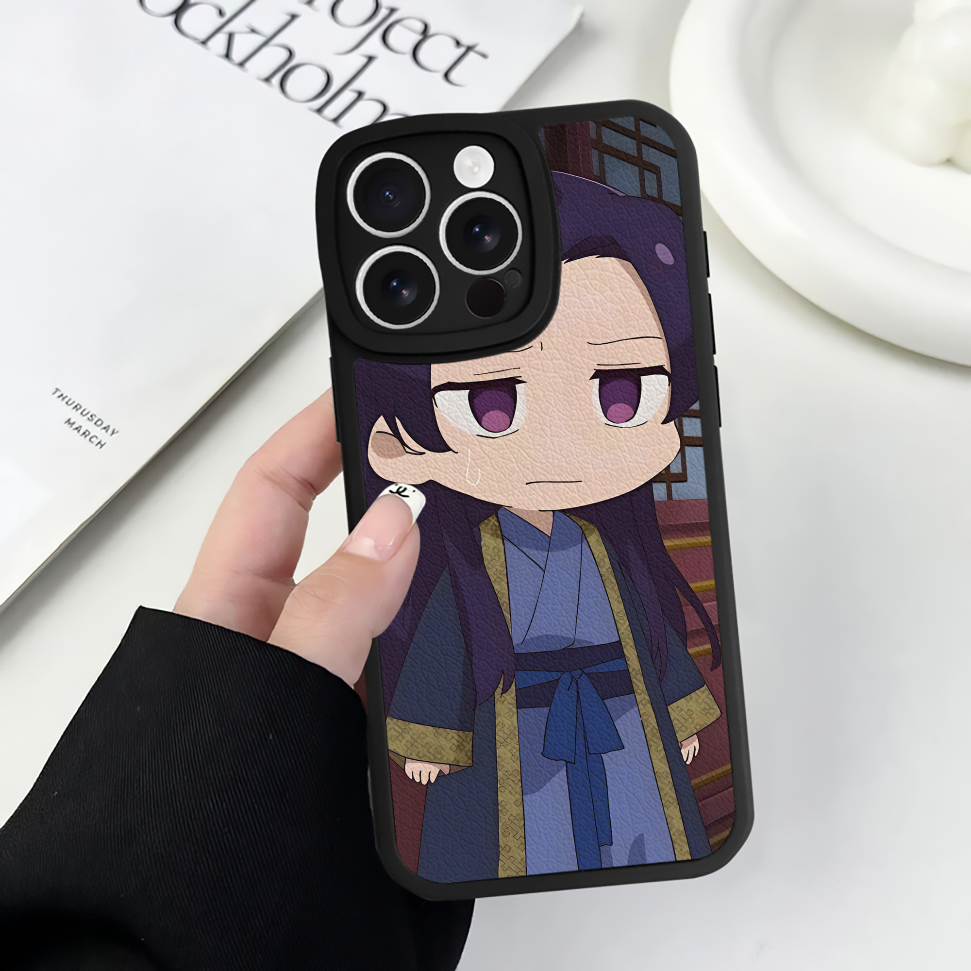 薬屋のひとりごと The Apothecary Diaries 【iPhone 16シリーズ対応】シリコンスマホケース（レザー調） 材質：シリコン
